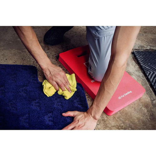 Maxshine Kneeling Pad Action